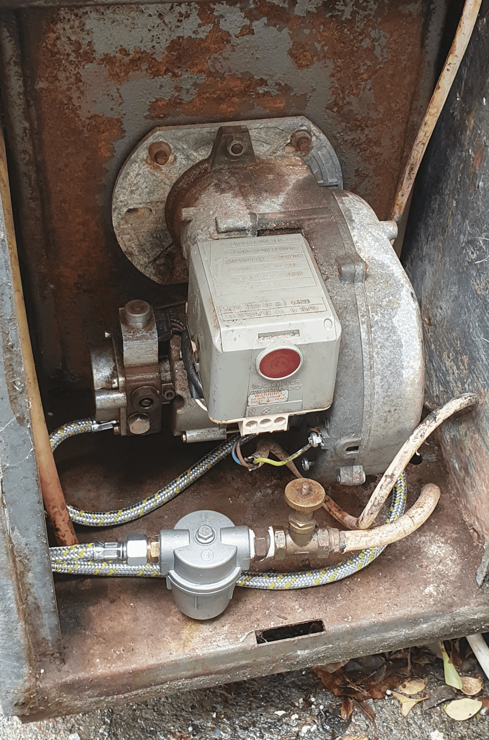 Before & After – Boiler Soot build-up removed from heat exchanger